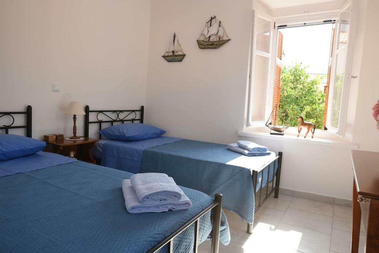 Karinia Home ليونِذيو المظهر الخارجي الصورة